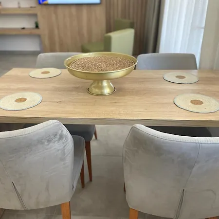 The Frog 利迈纳里亚