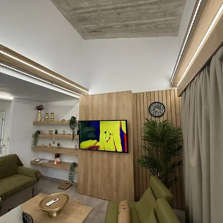 The Frog 利迈纳里亚