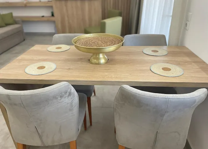 The Frog Λιμενάρια