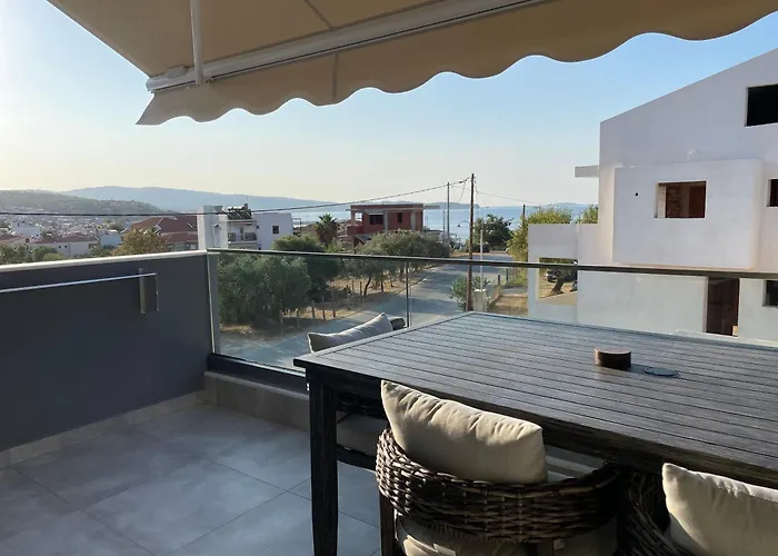 The Frog Λιμενάρια